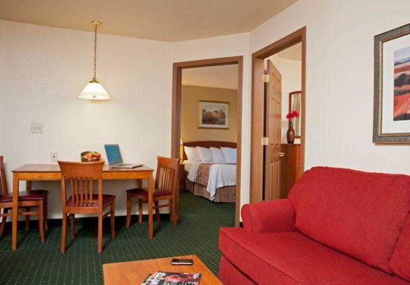 Towneplace Suites By Marriott Indianapolis - Keystone Indianápolis Quarto foto